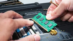 Hur mycket guld kan man utvinna ur en gammal bärbar dator – och är det värt att plocka isär den?